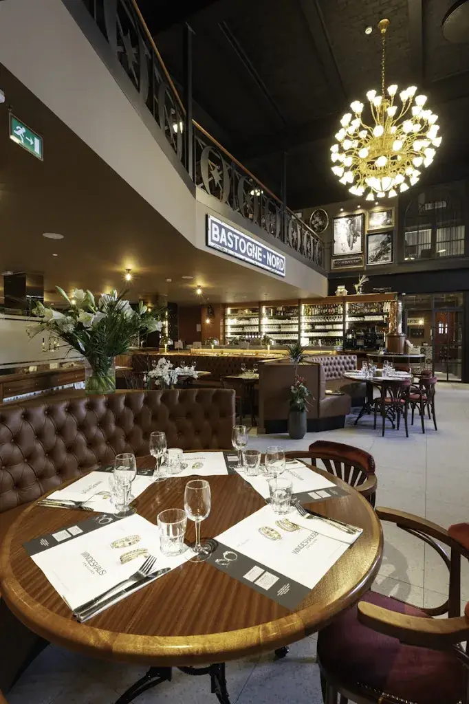 Wagon restaurante en Bastogne