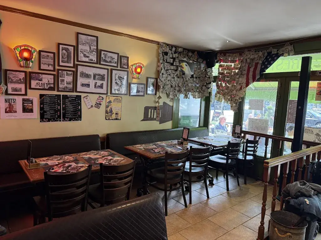 Le Nuts_Bastogne_slider_image_3