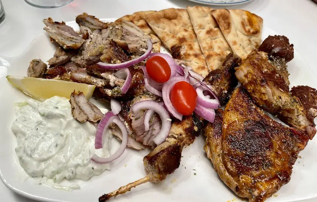 O Nikos_Bastogne_slider_image_2