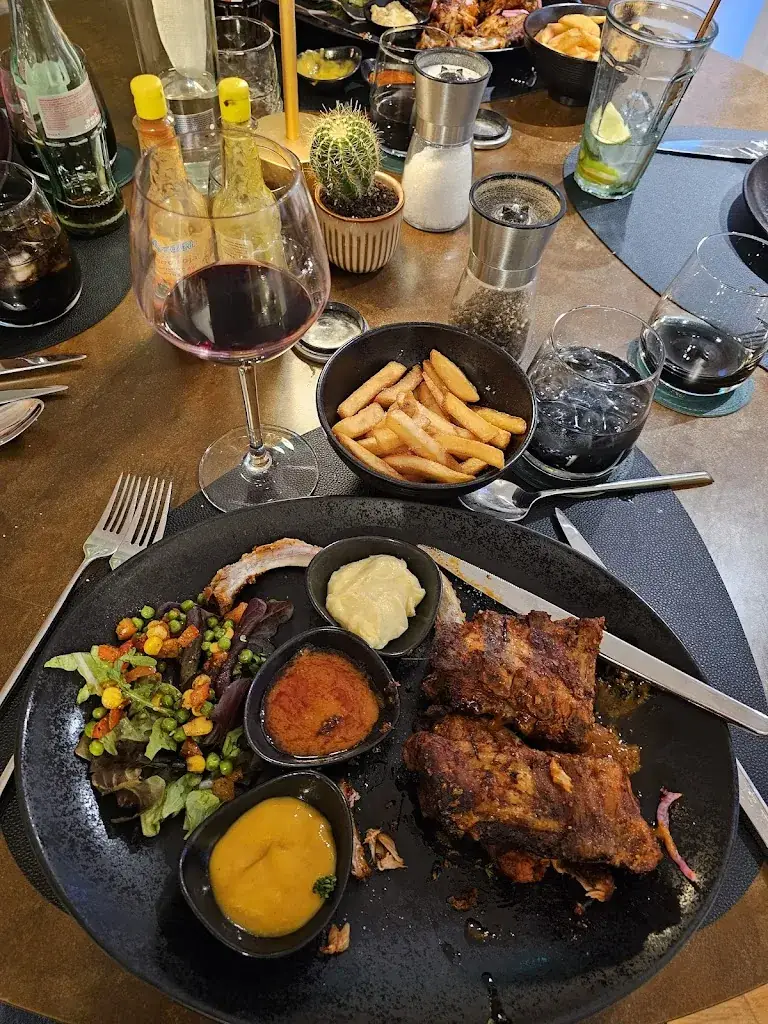 Watson Jim Craig_Mel'ting Pot Bastogne_Bastogne_review