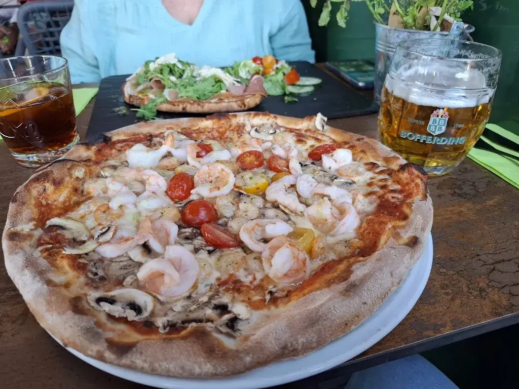 Le garage restaurant à Bastogne