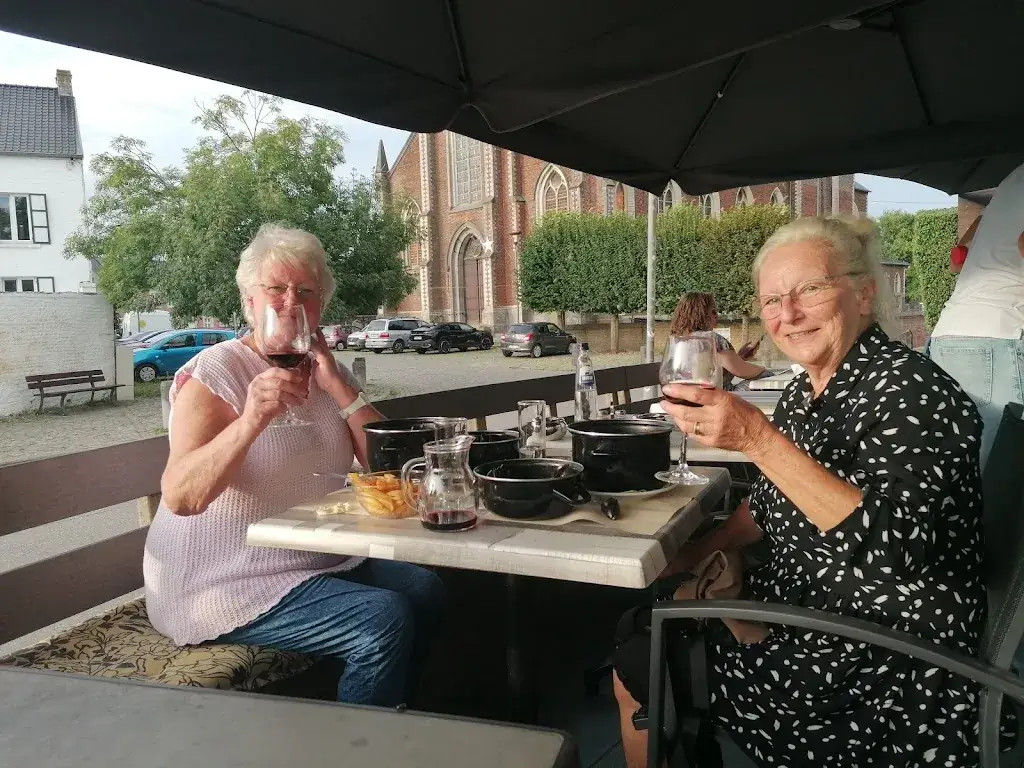 Chantabro. be_La Renaissance_Beauvechain_review