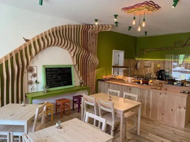 L'Arbre Vert Sandwicherie restaurant à Beauvechain
