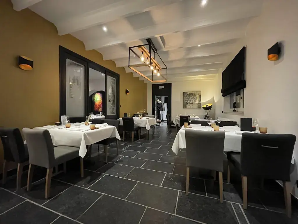 Le Petit Axhe restaurante en Waremme