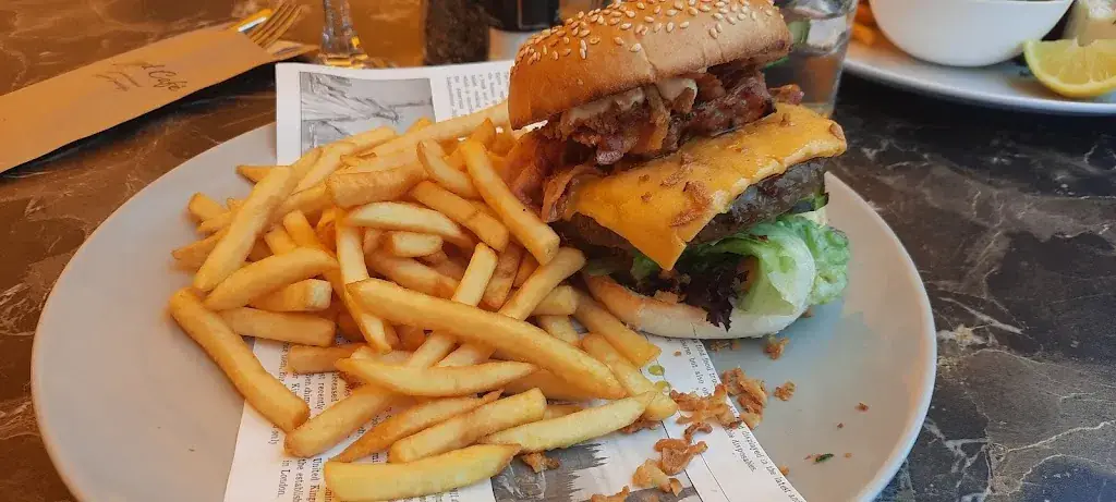 Mike Jarrey_Le Grand Café_Blankenberge_review