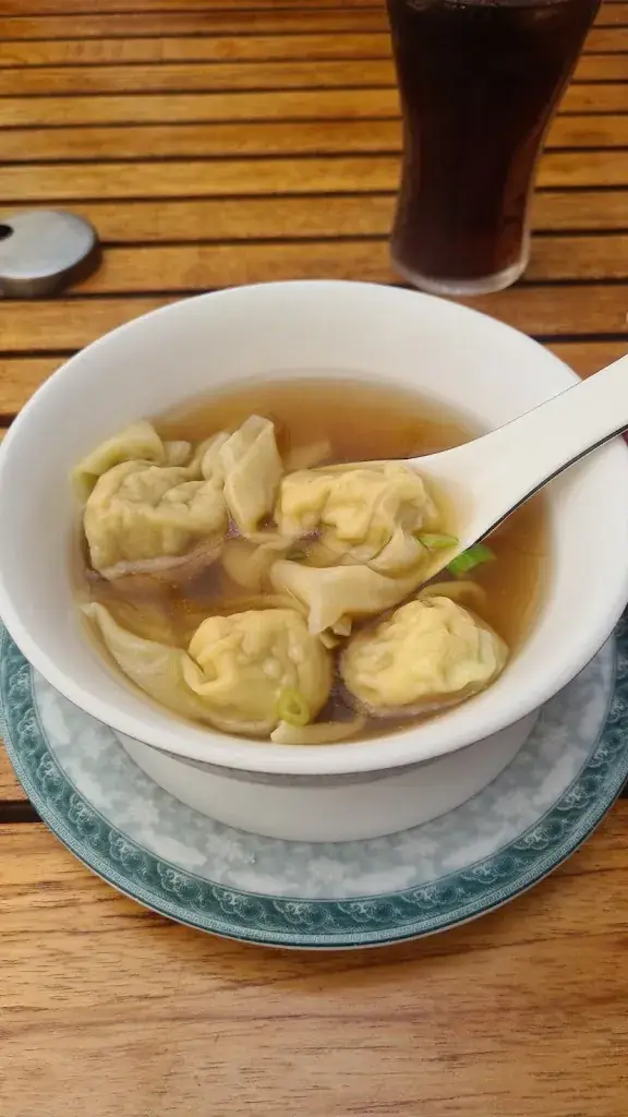 B. G._Xin Yue_Lasne_review