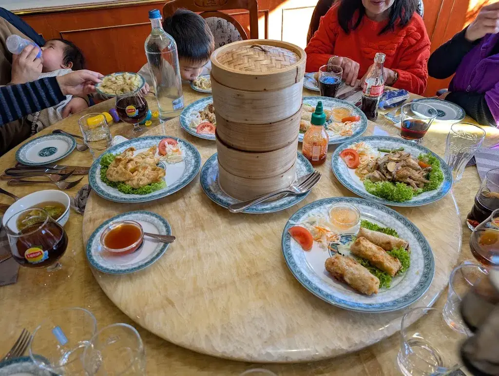 Xin Yue_Lasne_slider_image_2