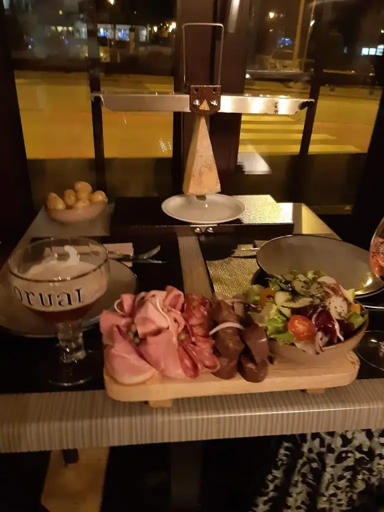 Marc A. Lambert_Place 31_Bertrix_Bewertung