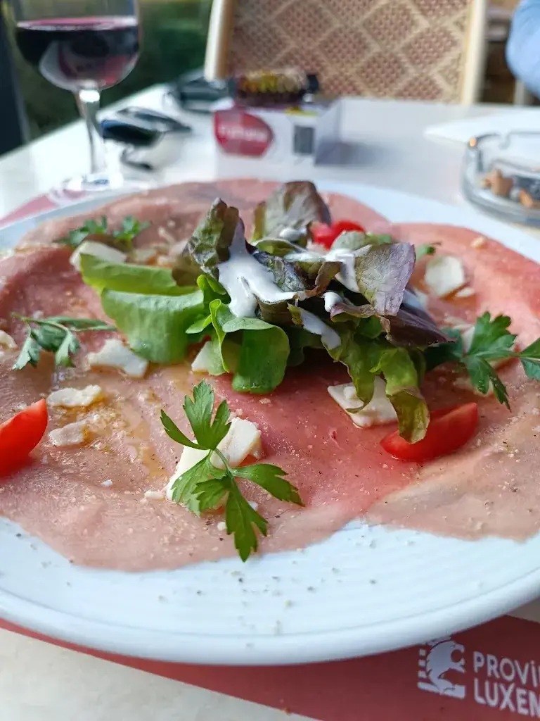 Justin Toet_RESTAURANT -TAVERNE 