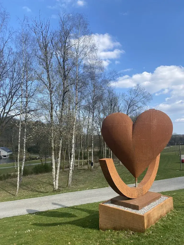 Bindi Carson_L'Épisode_Herbeumont_review