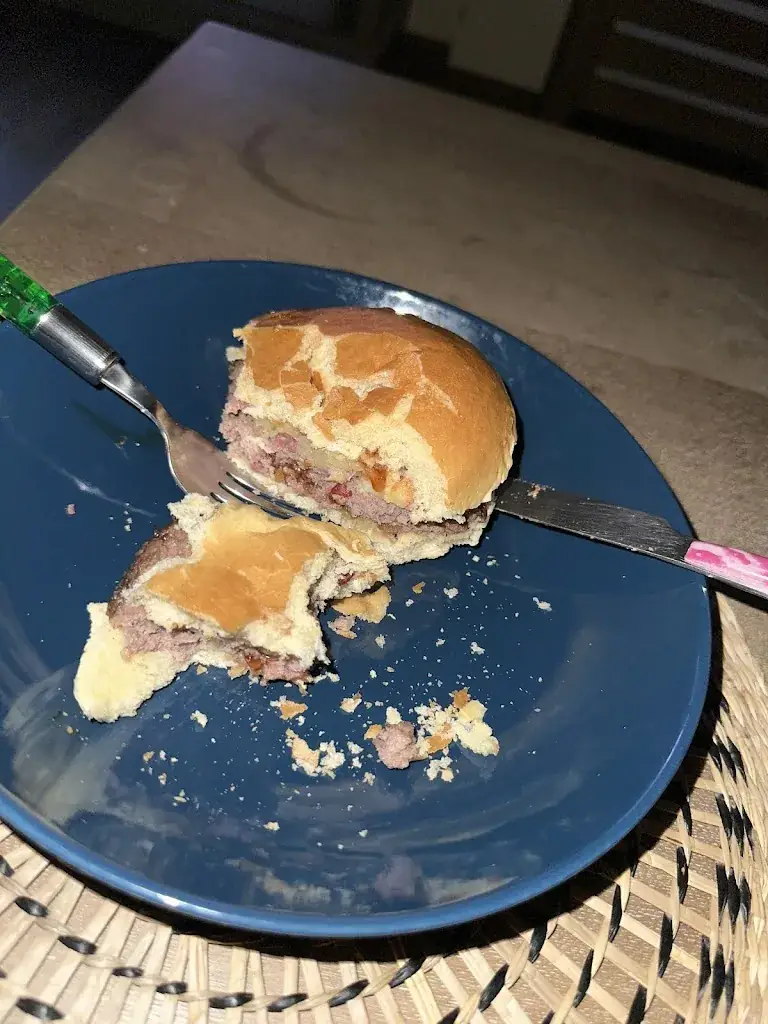 Eddy Wathelet_Friterie le 172_Bertrix_Bewertung