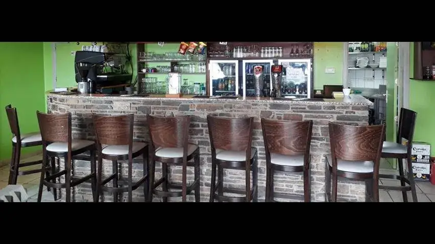 Aux bonheurs de Sophie restaurant à Bièvre