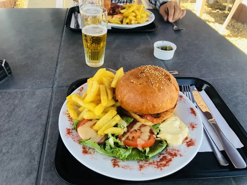 Le Délice_Bièvre_slider_image_2