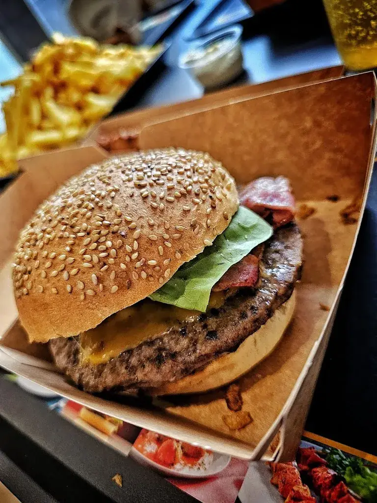 lisa-marie jamotte_Chez Perrine_Bernissart_review