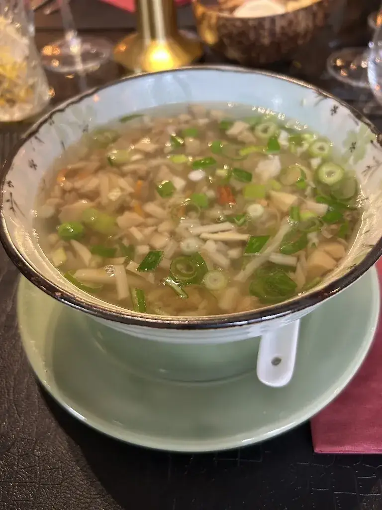 Alain Lefevre_Van Kim_Braine-le-Château_review