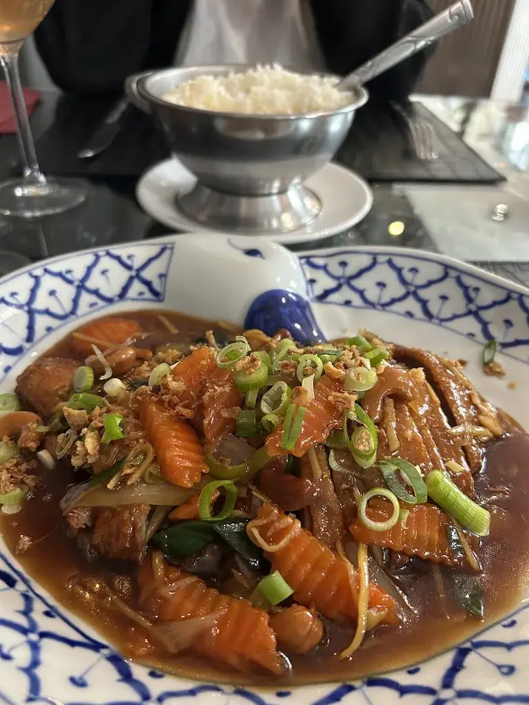 grade luc_Van Kim_Braine-le-Château_review