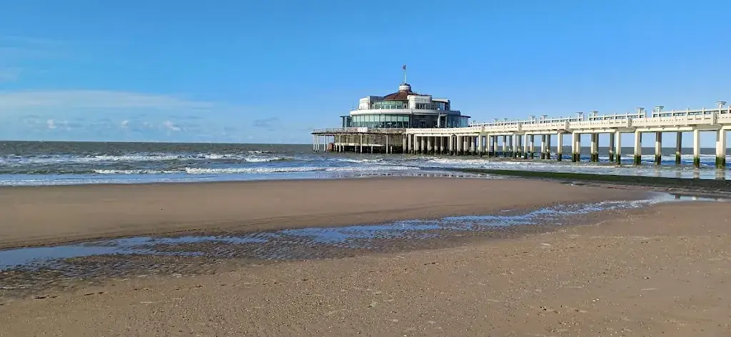 Bryan Hutchinson_Belgium Pier_Blankenberge_review