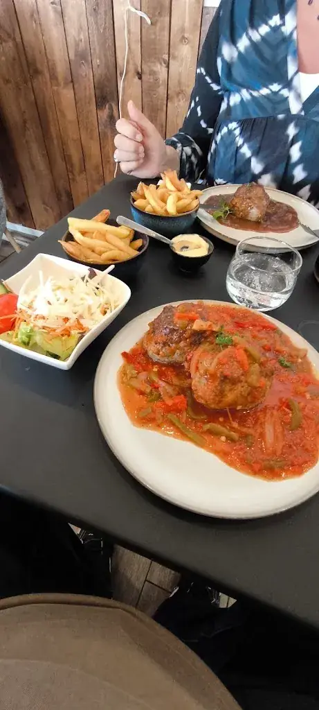 Michel Vannespenne_Brasserie L'entre-d2ux_Liège_review