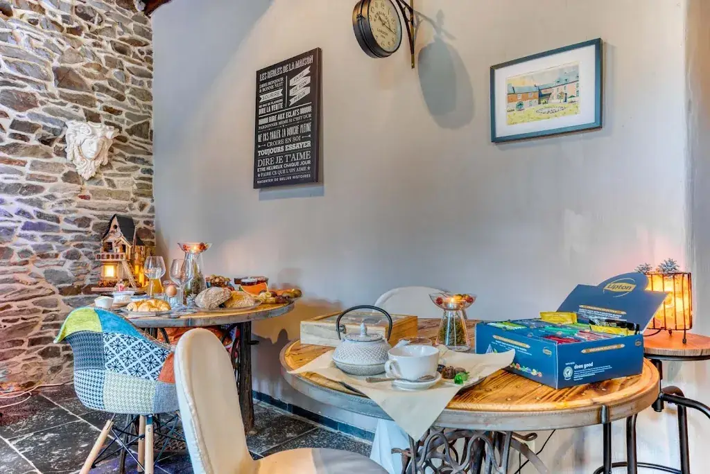 Au Chardon_Braives_slider_image_1