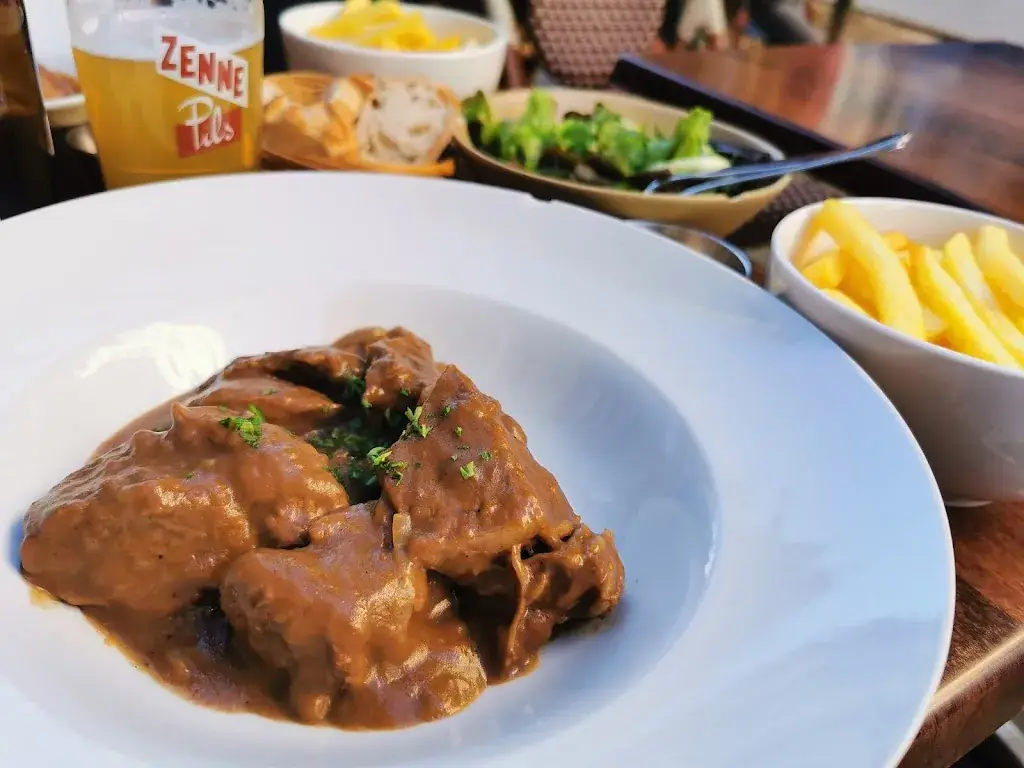 Menü_Nüetnigenough_Bruxelles_Bild_5