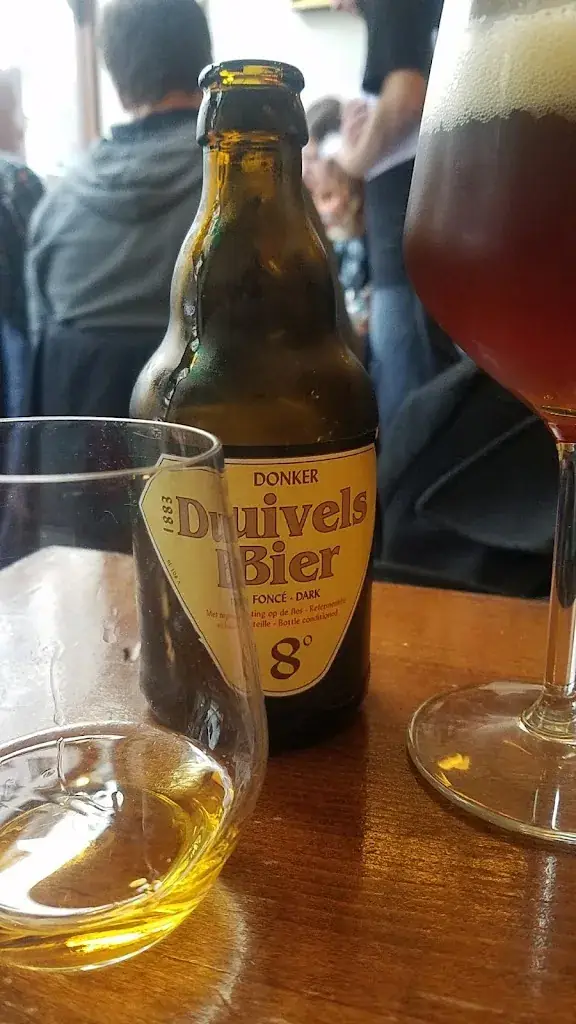 Menü_Nüetnigenough_Bruxelles_Bild_6