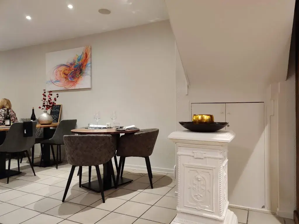 Le Chamarel Restaurant in Hannut