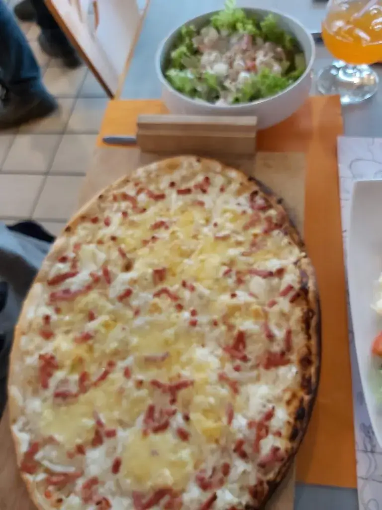 Rachel Jaeghers_Le Puits Sans Faim_Blegny_review