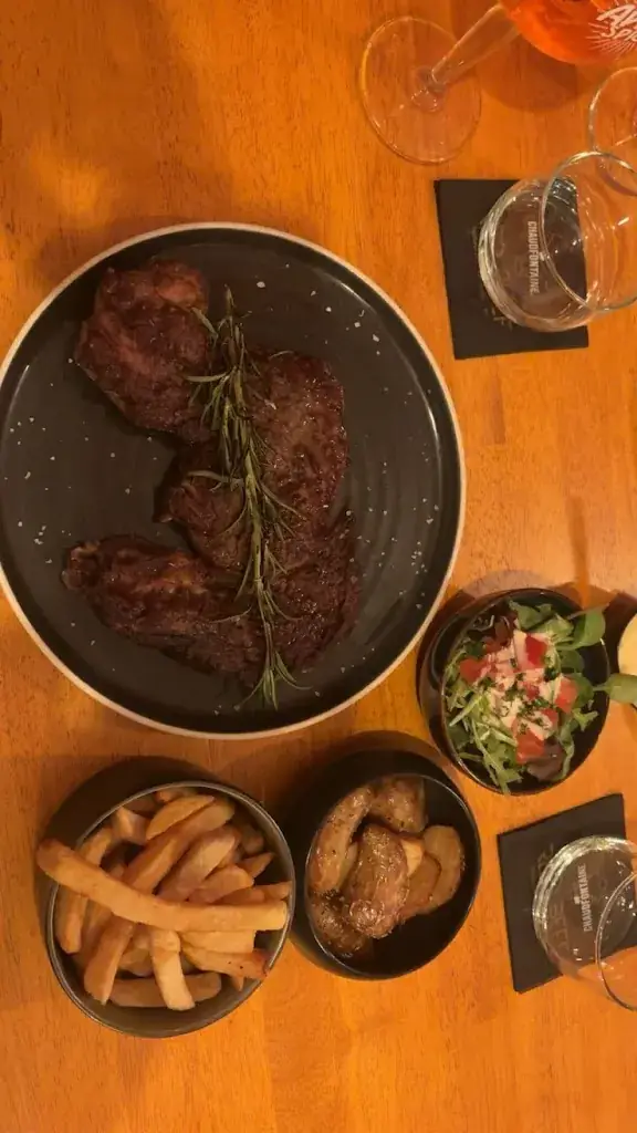 Steeve VHK_Red Beef_Blegny_review