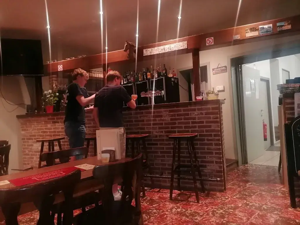 Café de la Fraternité_Brunehaut_slider_image_1