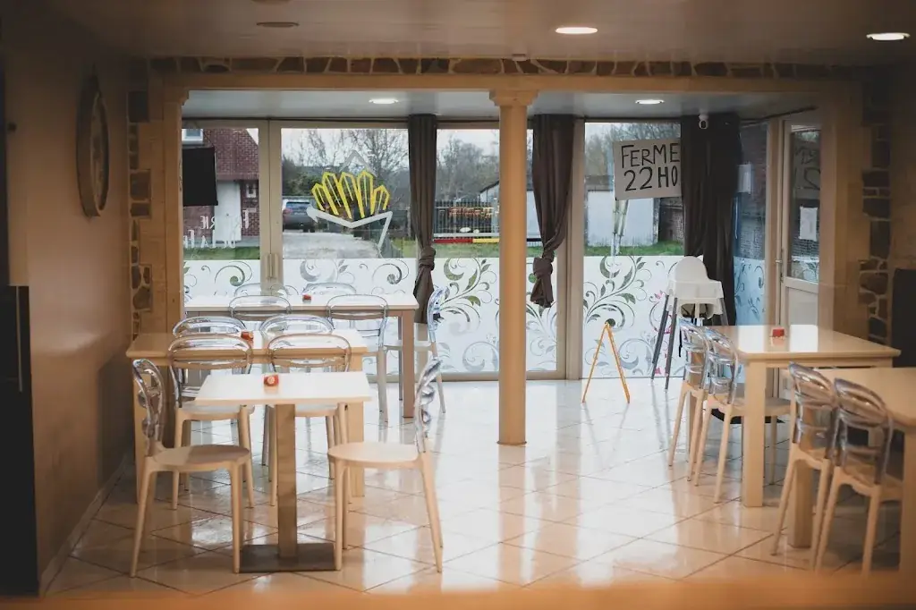 Friterie de la frontière_Brunehaut_slider_image_1