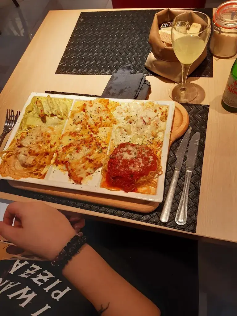 Menu_Pizzeria Del Sole_Boussu_image_9