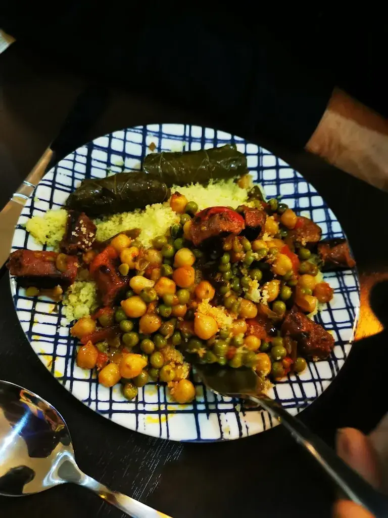 Sylvie Leclercq_les parfums d'orient_Boussu_reseña