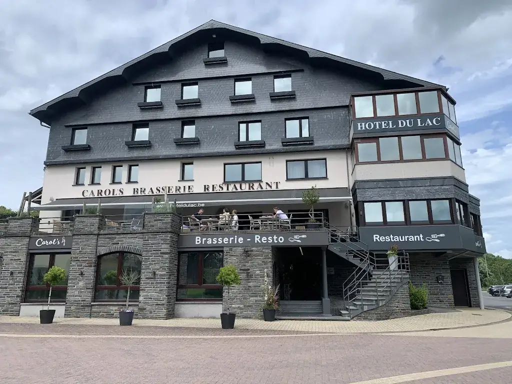 Carol's_Bütgenbach_slider_image_2