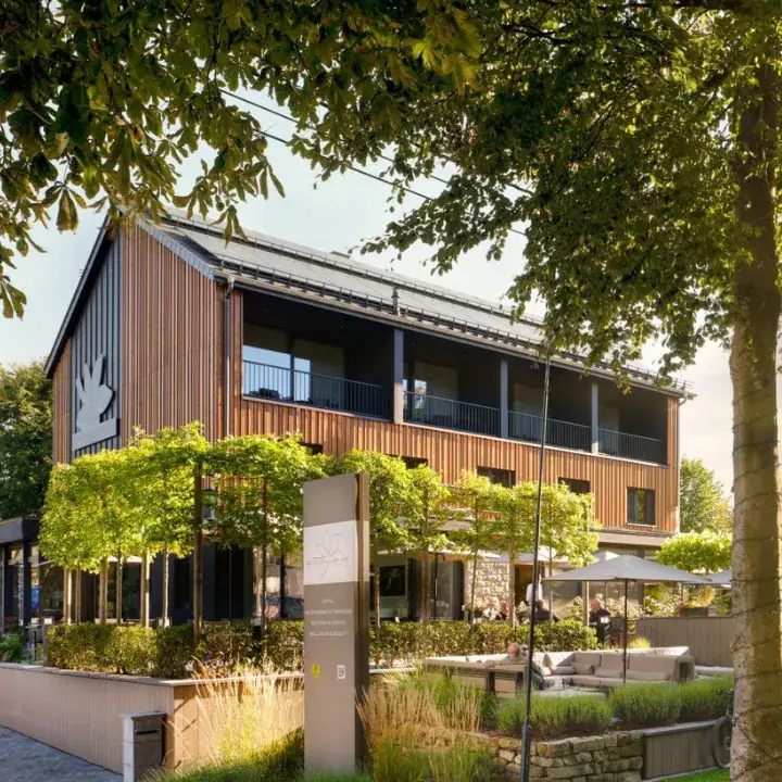 Hotel-Restaurant Bütgenbacher Hof restaurante en Bütgenbach