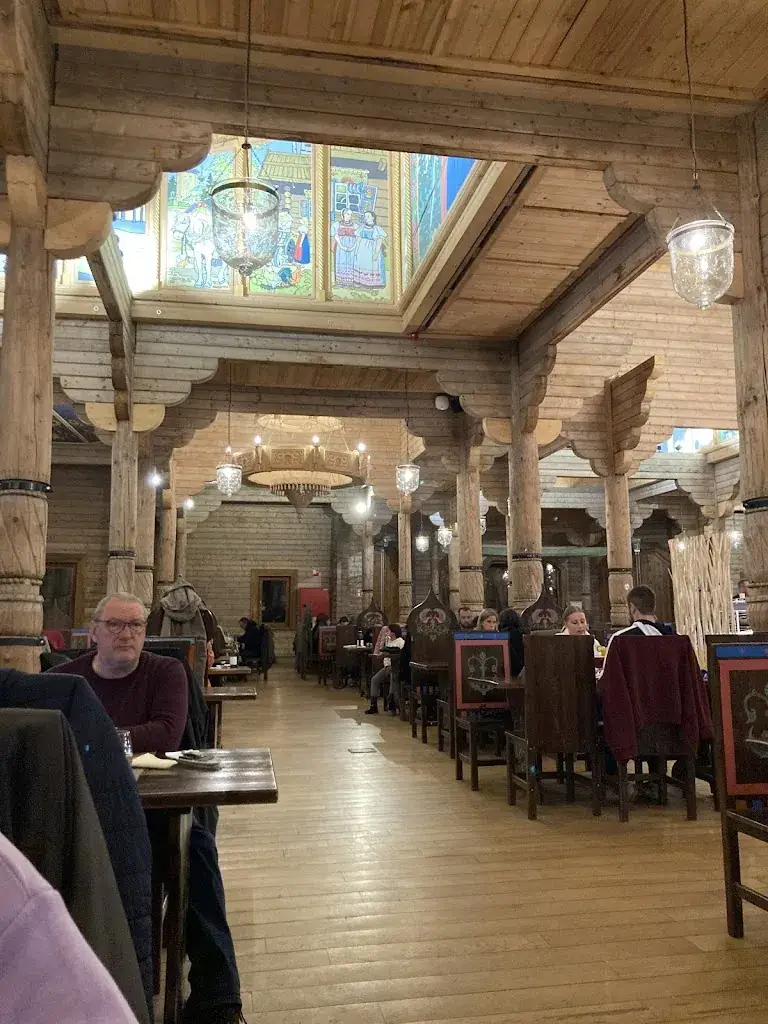 B Y_Izba_Brugelette_Bewertung