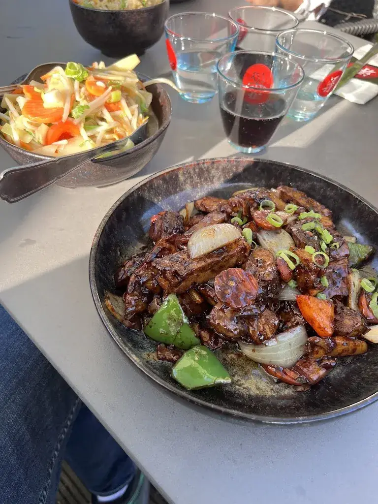 Menu_Hong Kong Garden_Bonheiden_image_8