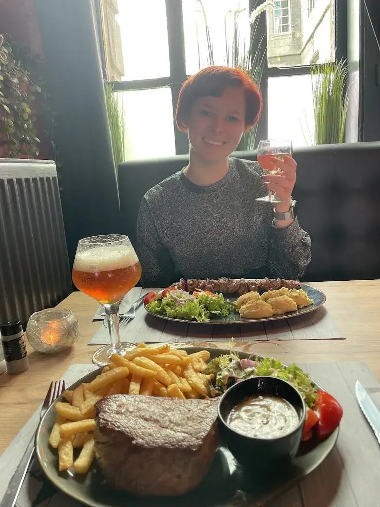 L' Éden Taverne - Restaurant_Chièvres_slider_image_2