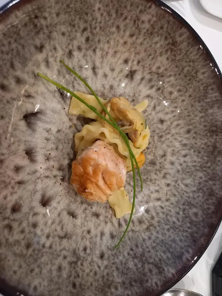 van waeyenberge Michael_120 Côté cour_Chastre_avis