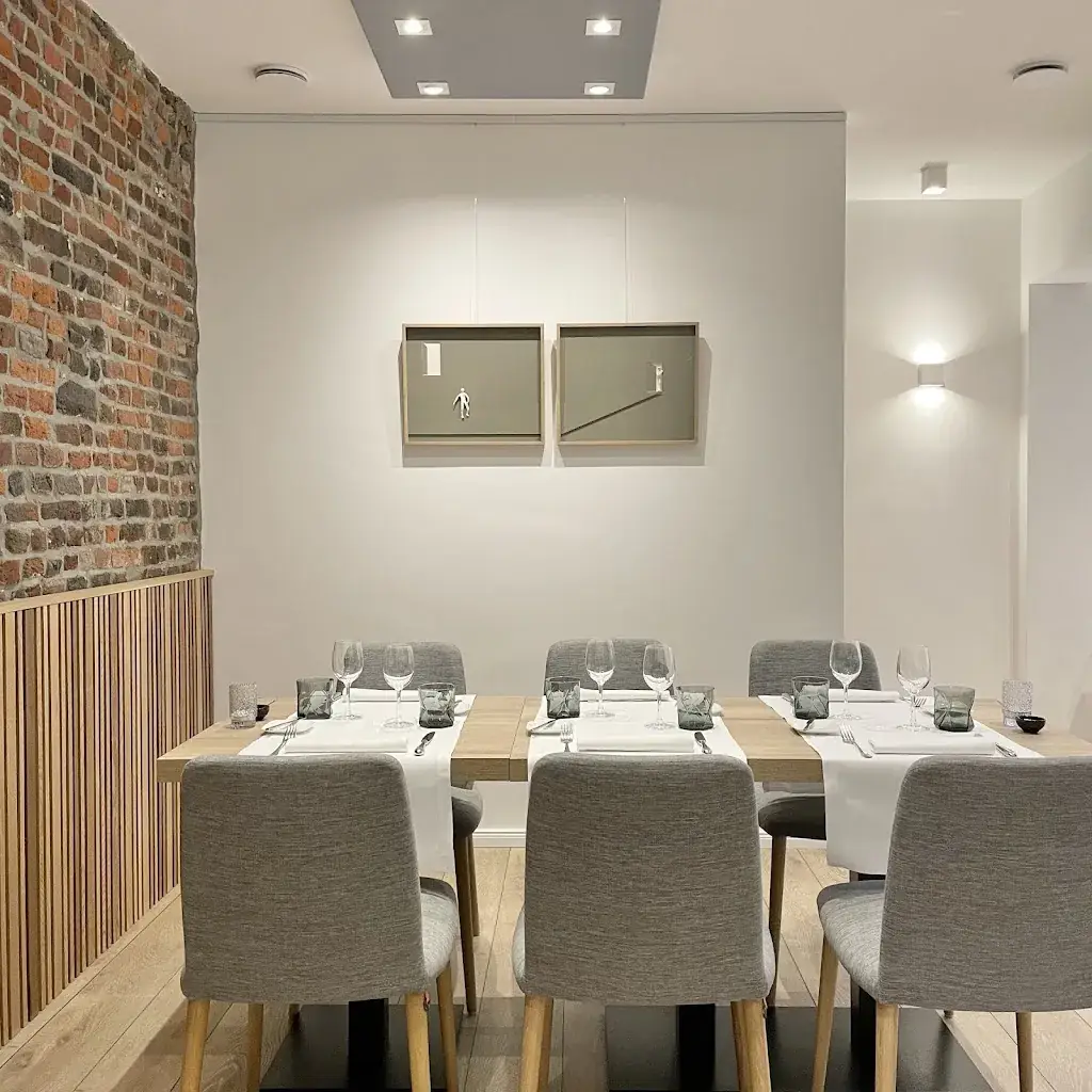 Magali Istas_120 Côté cour_Chastre_avis