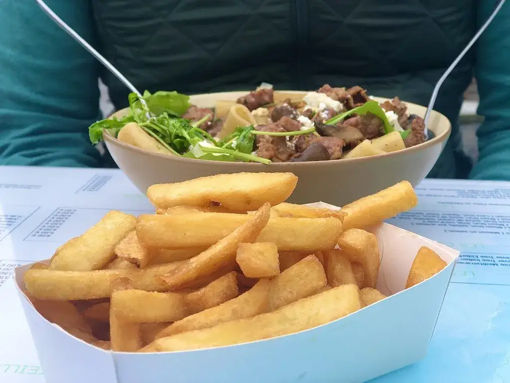 Cristiana Grasu_L' Heure Bleue_Cerfontaine_review