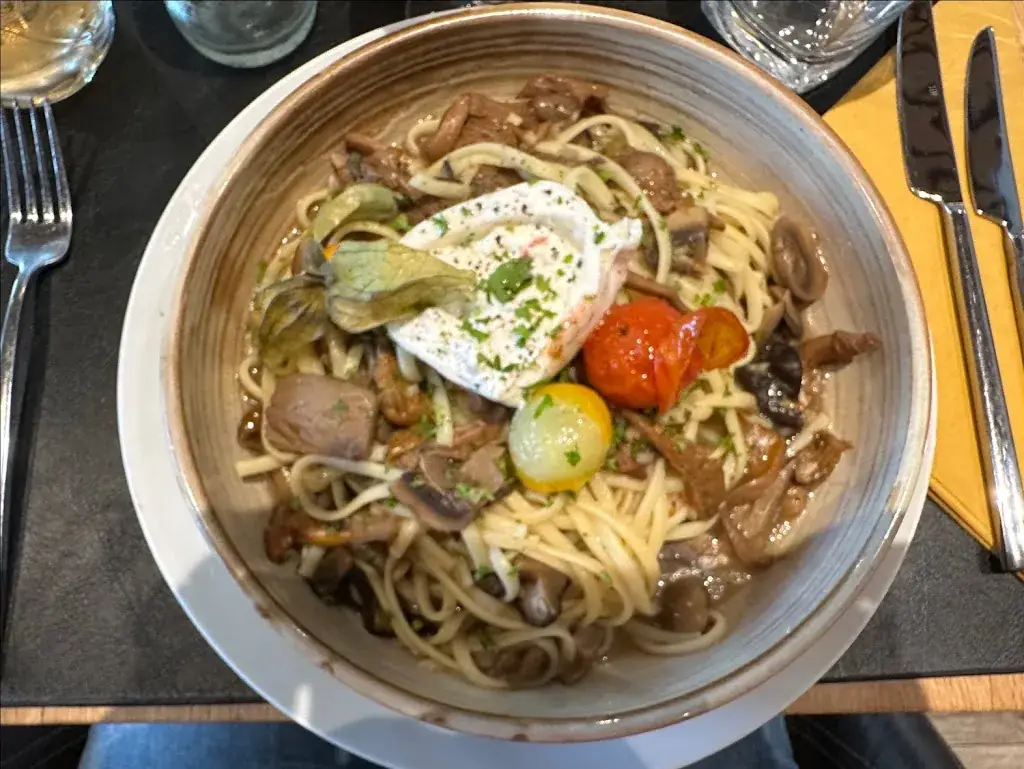 Christian Krommen_La Brasserie des Lacs_Froidchapelle_review