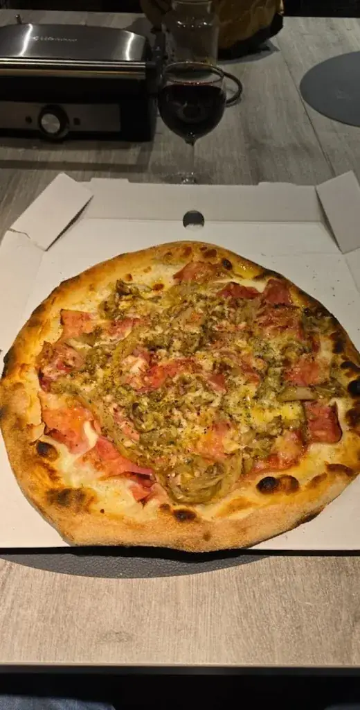 philippe crepez_Pizzeria n40_Cerfontaine_review