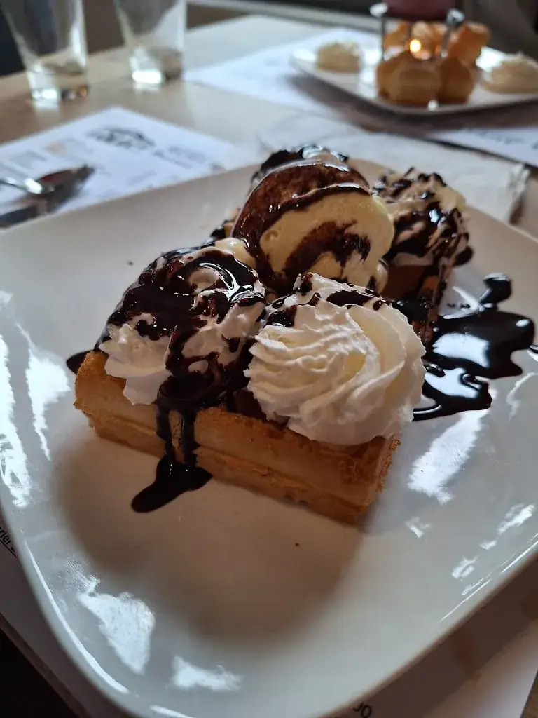 Erwin van Sas_Auberge du Coin_Froidchapelle_review