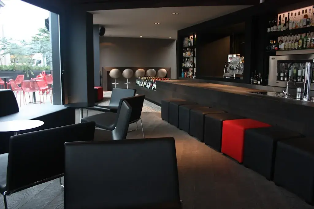 Baràbas Wijnbar Restaurant in Boechout