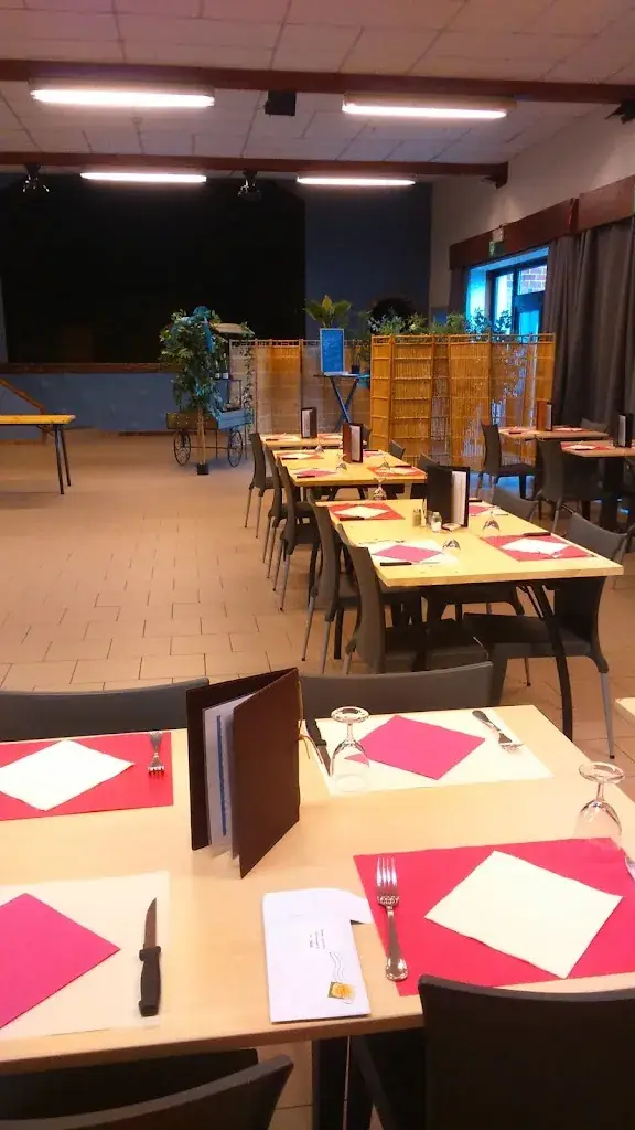 Clos des Menuts - Resto des Tchats_Chapelle-lez-Herlaimont_slider_image_1