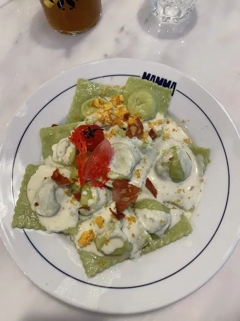 Aurélie Pinsec_Mamma Charleroi_Charleroi_reseña