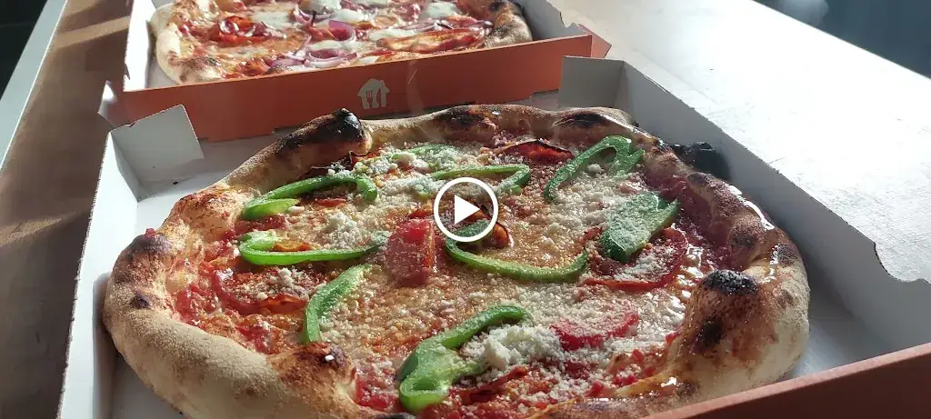 Pizzeria P3 Charleroi Sicily Food&Bar_Charleroi_slider_image_2