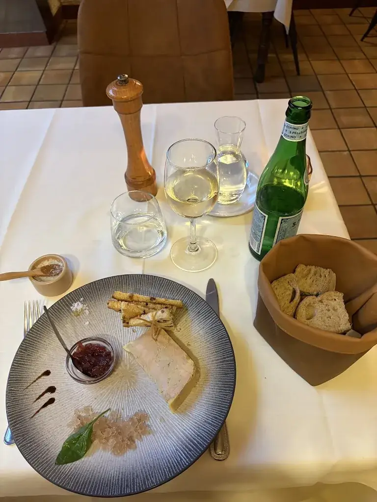 John Brennan_Au Provençal_Charleroi_avis