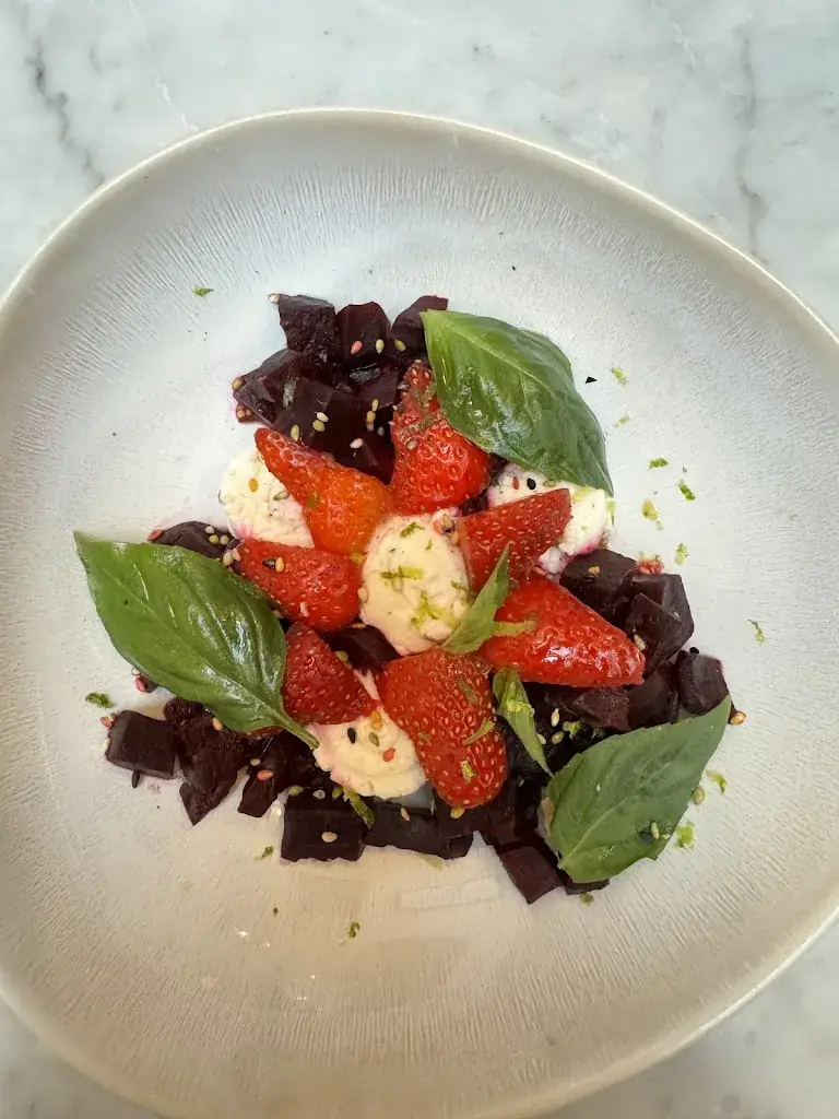 Tristan Mauroit_Papilles et Pupilles_Charleroi_Bewertung