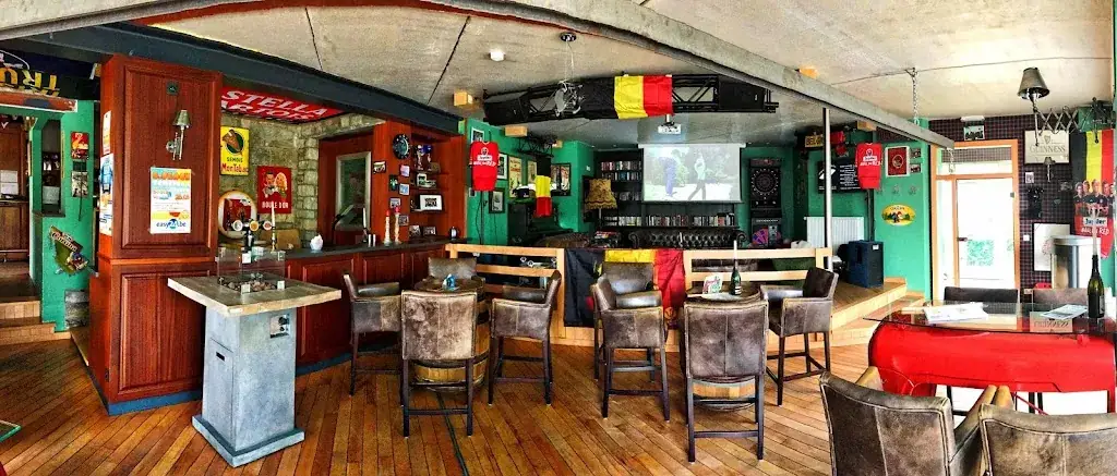 Pub 24 restaurant à Bütgenbach